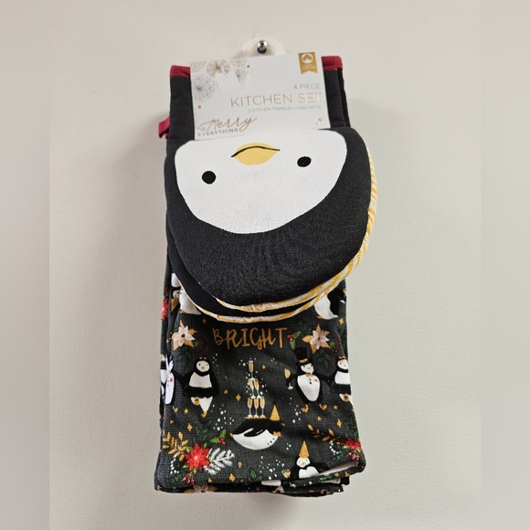 Kitchen Set Towels / Mini Mitts - Picture 1 of 6